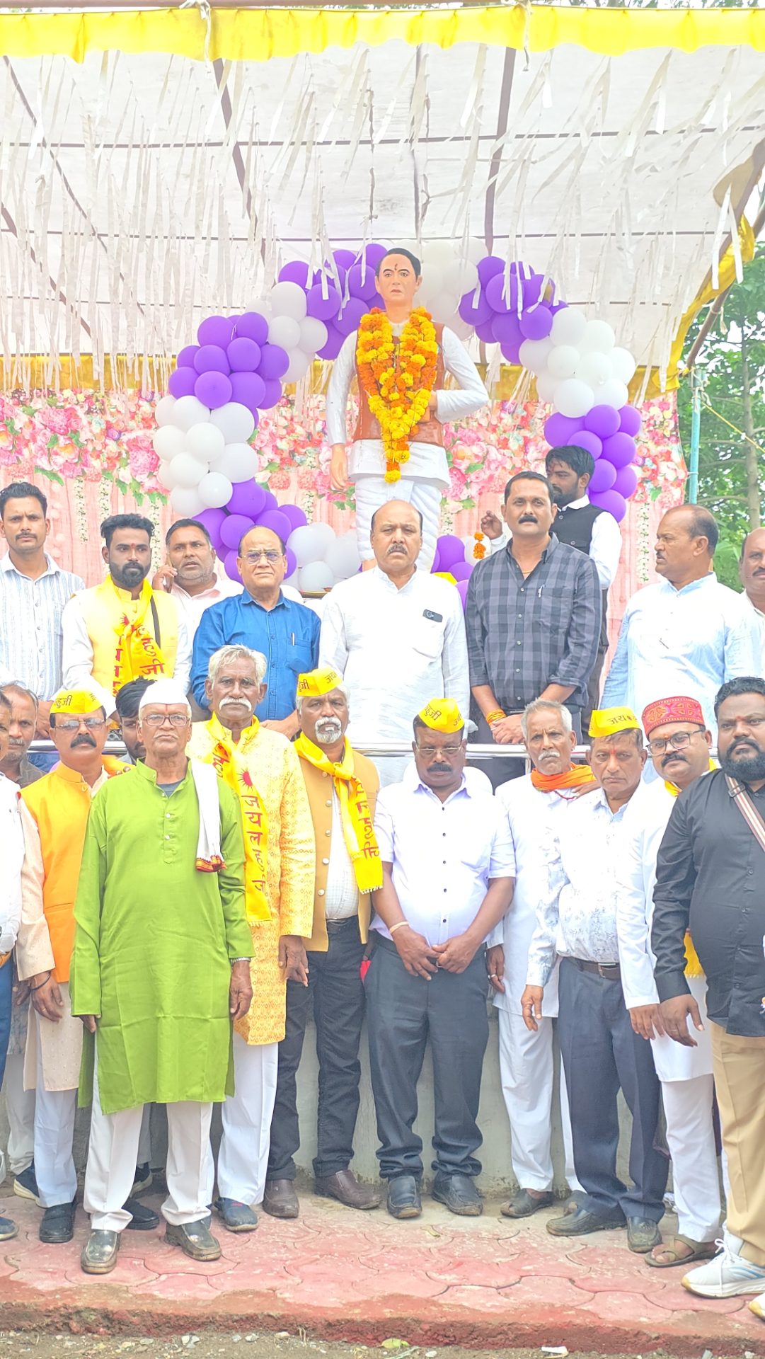भैंसदेही में धूमधाम से मनाई गई अन्ना भाऊ साठे की 106वीं जयंती, नपा.अध्यक्ष मनीष सोलंकी ने नमो उपवन पार्क में प्रतिमा का फीता काटकर किया भव्य अनावरण